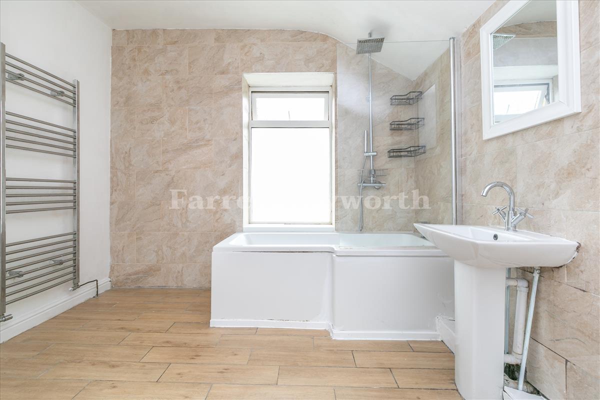 Bathroom view 3