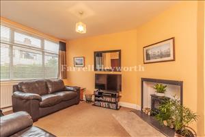 Lounge image 3