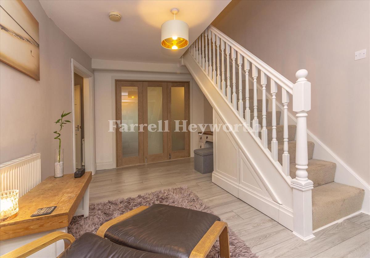 Rear Reception d
