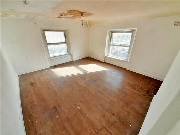 Lounge Top Flat
