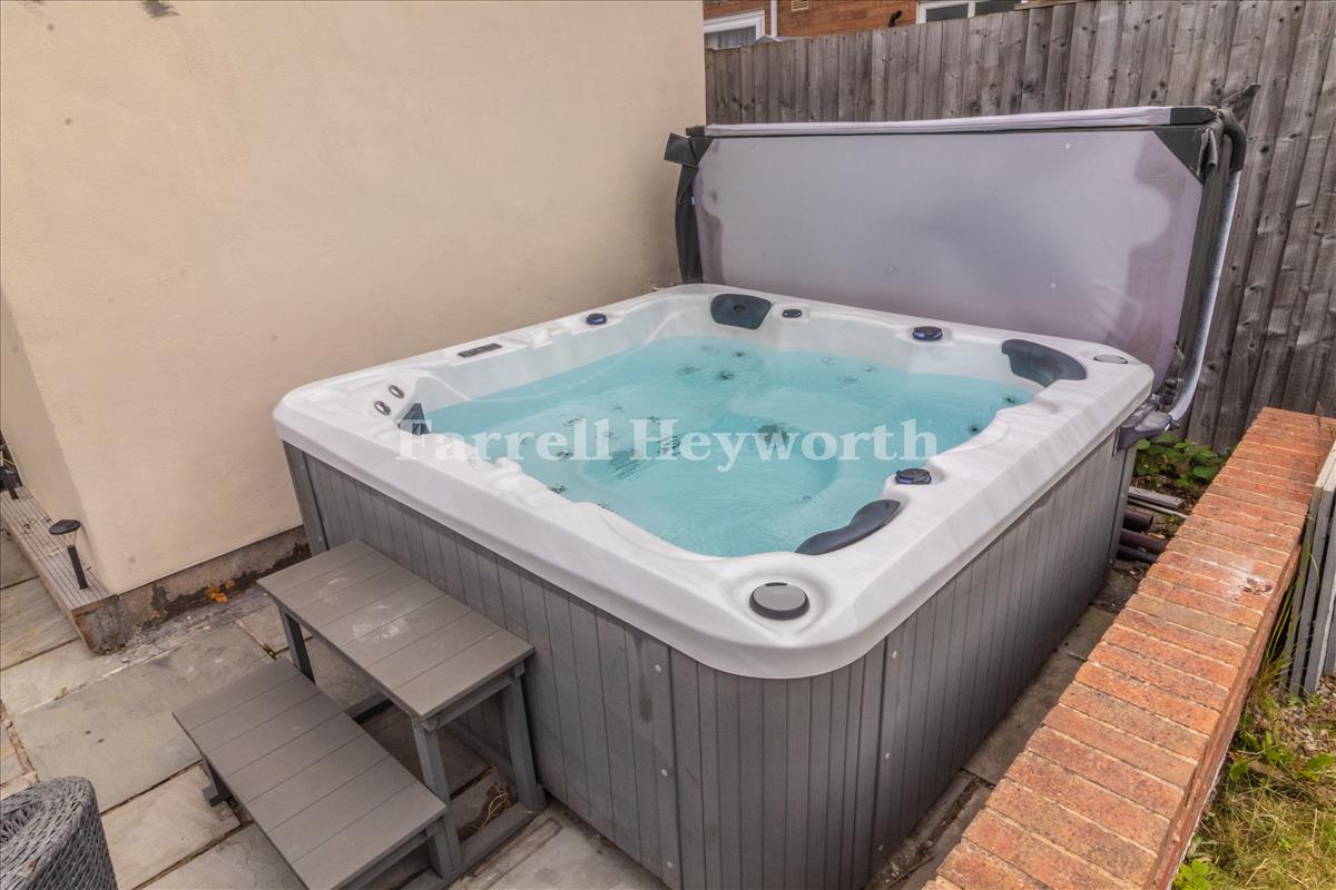 Hot Tub