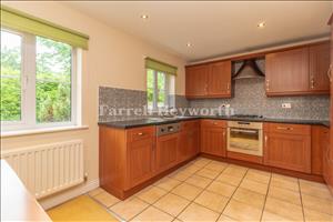 Kitchen Diner image 2