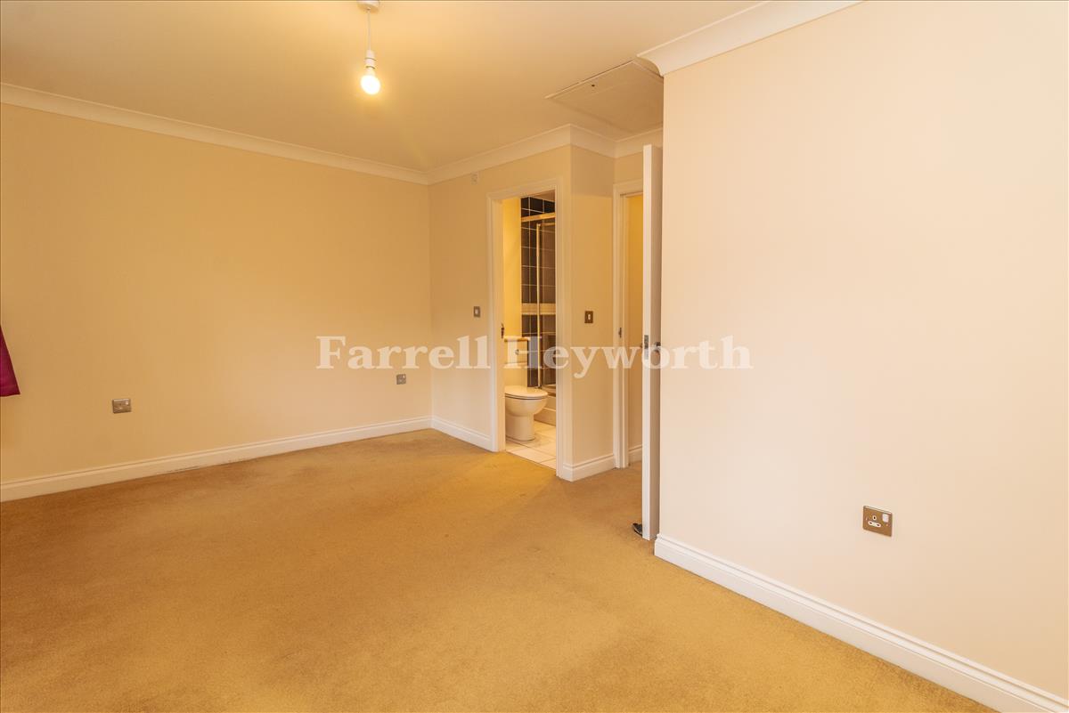 Rear Bedroom image 3