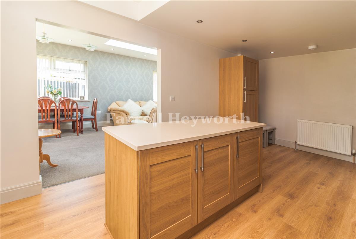 Kitchen image 2