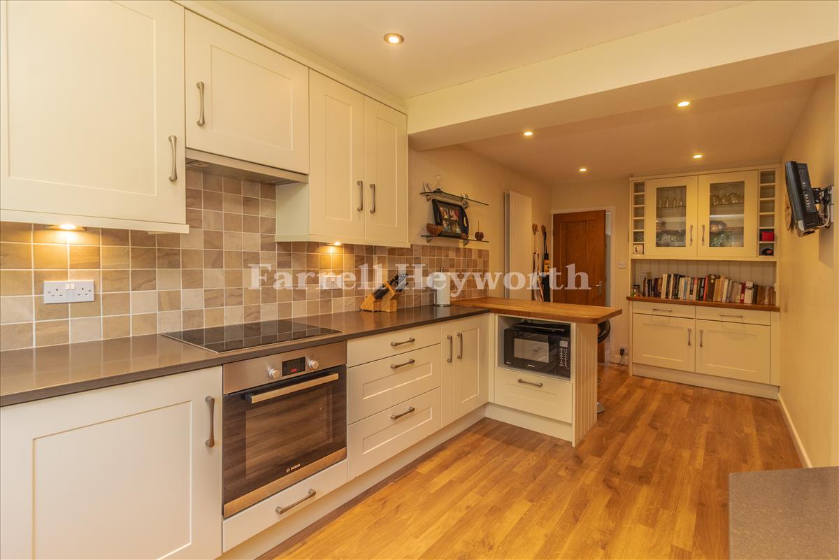 Kitchen image 2