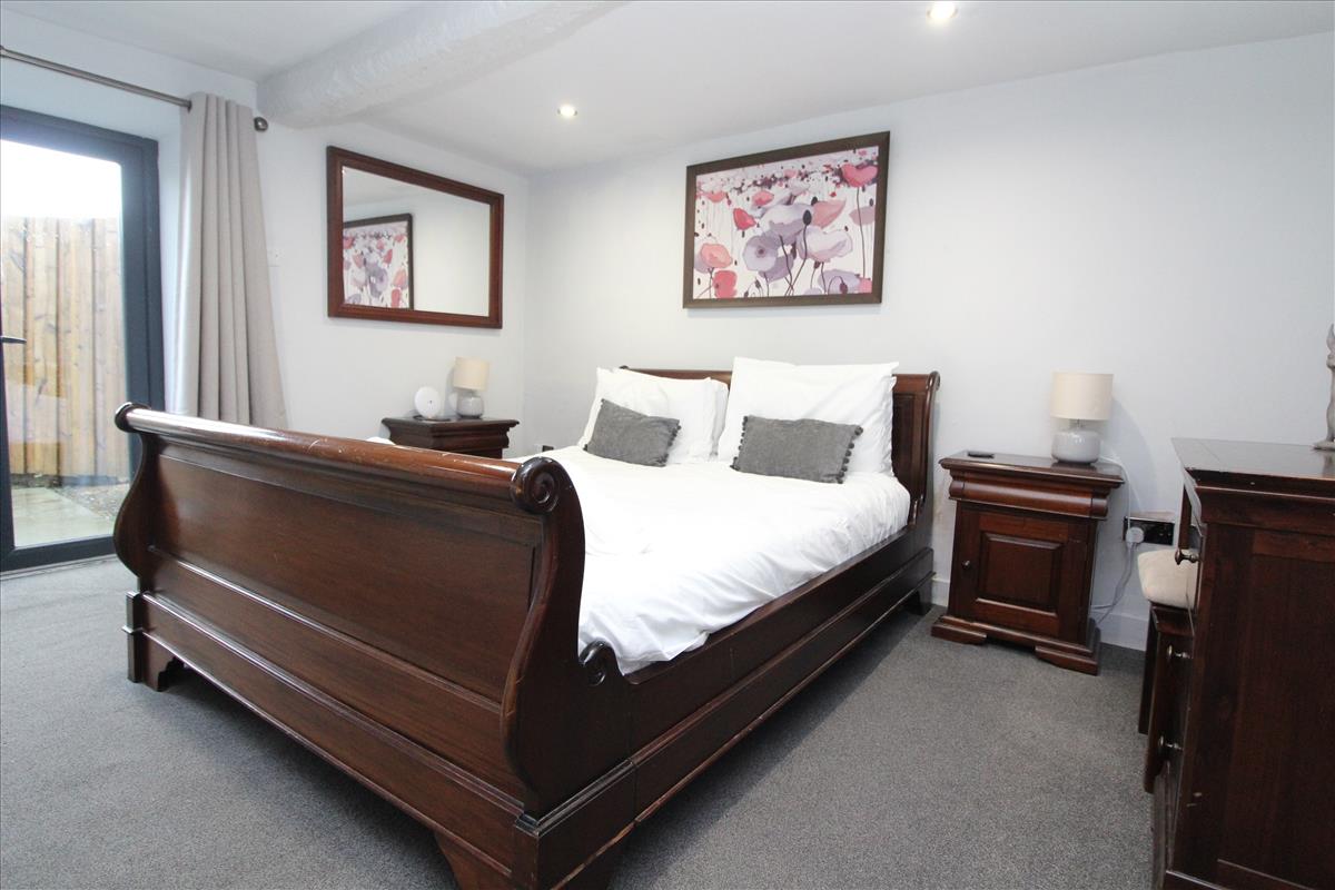 Box Tree Bedrooms