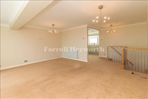 Lounge image 2