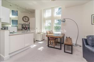 Dining Area image 2