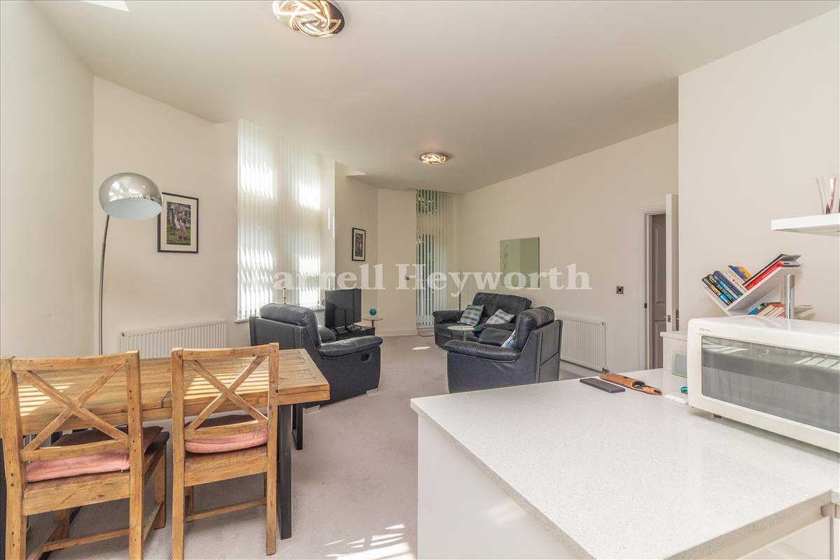 Open Plan Area image 2