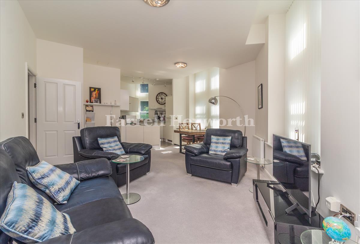 Open Plan Area image 3