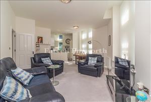 Open Plan Area image 3