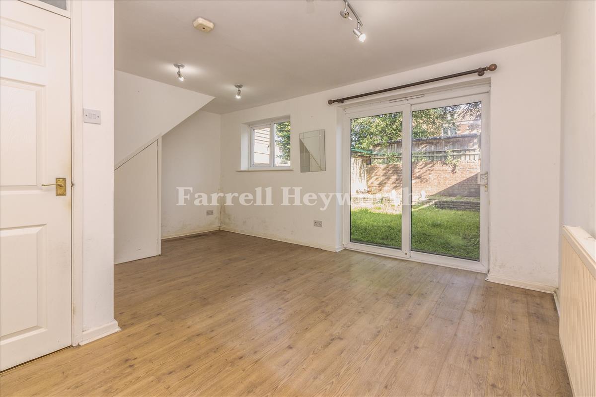 BEDROOM REAR C