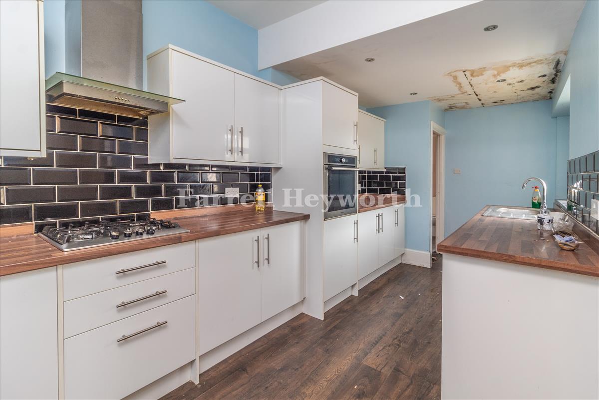Kitchen image 2