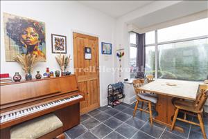 Kitchen Dining 2