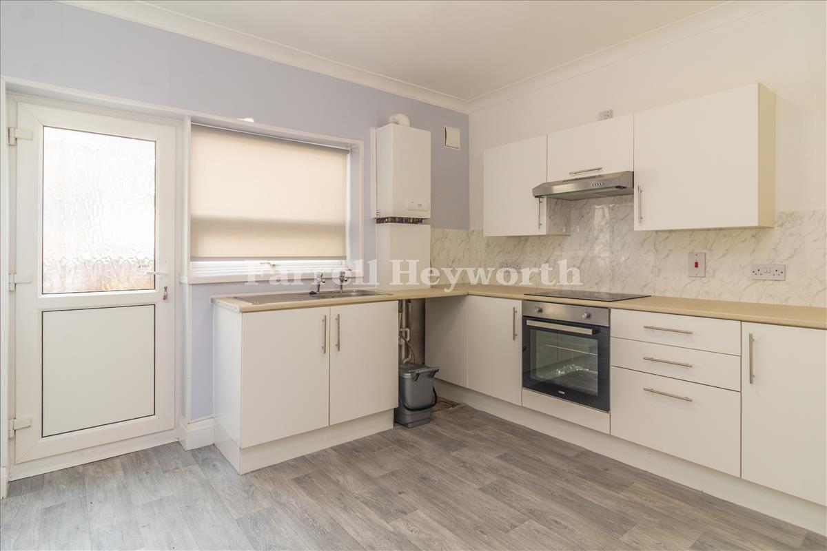 Kitchen image 2