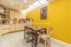 Kitchen Diner image 2