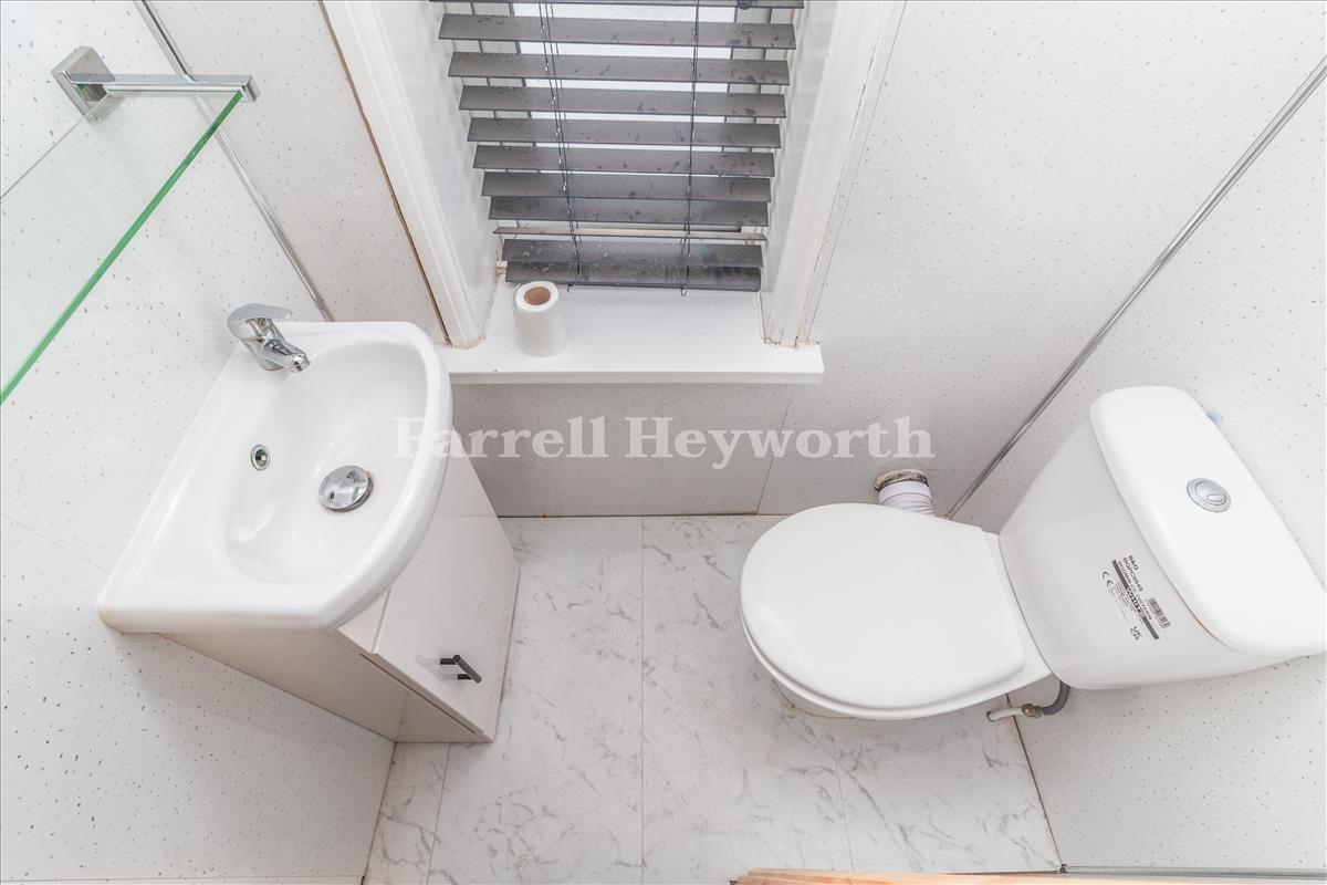 Separate WC