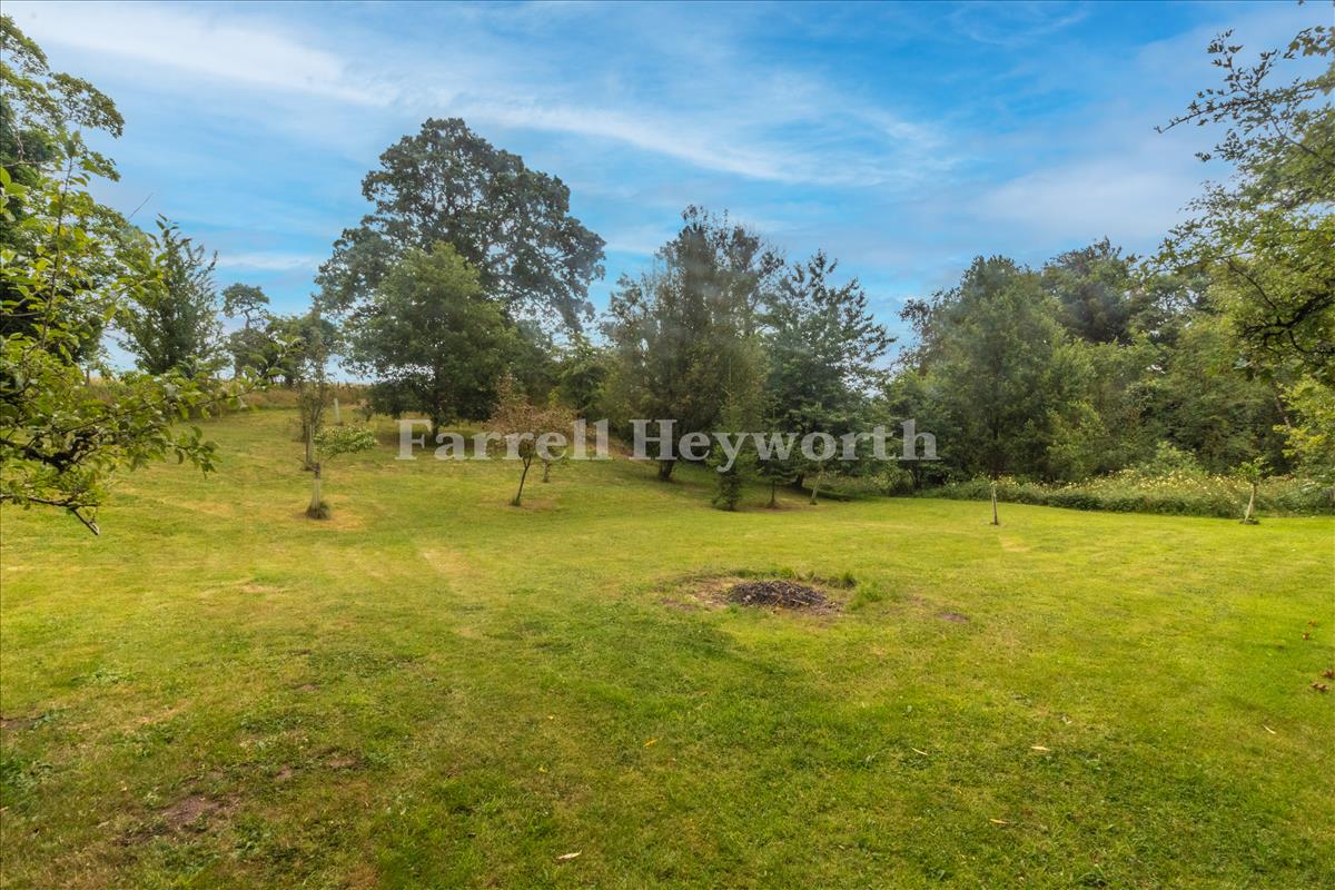 Gardens image 9