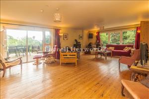 Reception Room image 3