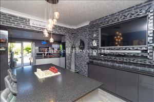 Dining Area 2