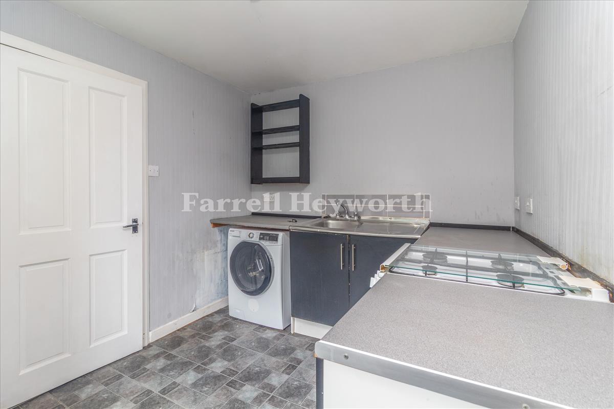 Kitchen image 2