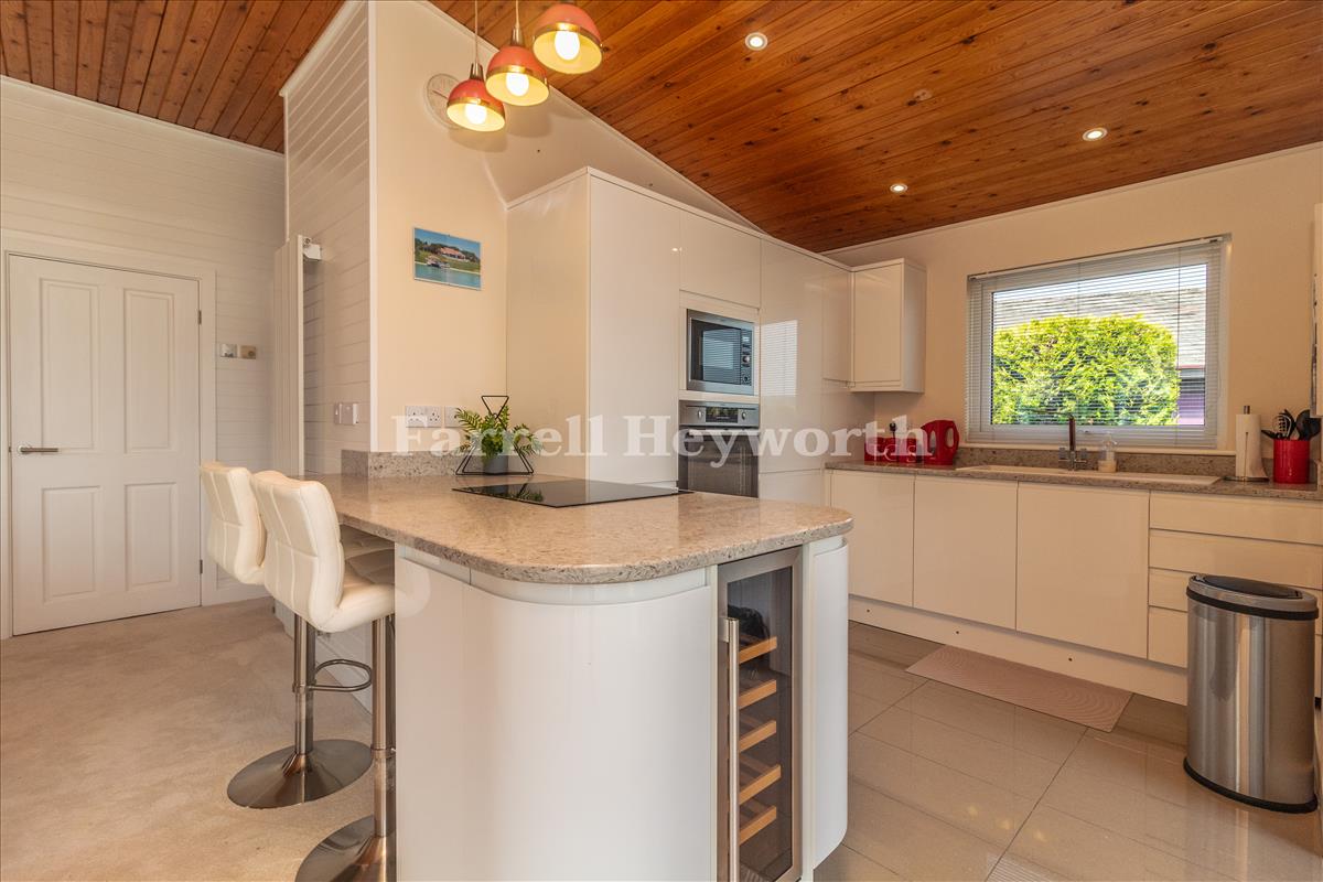 Kitchen Area image 2