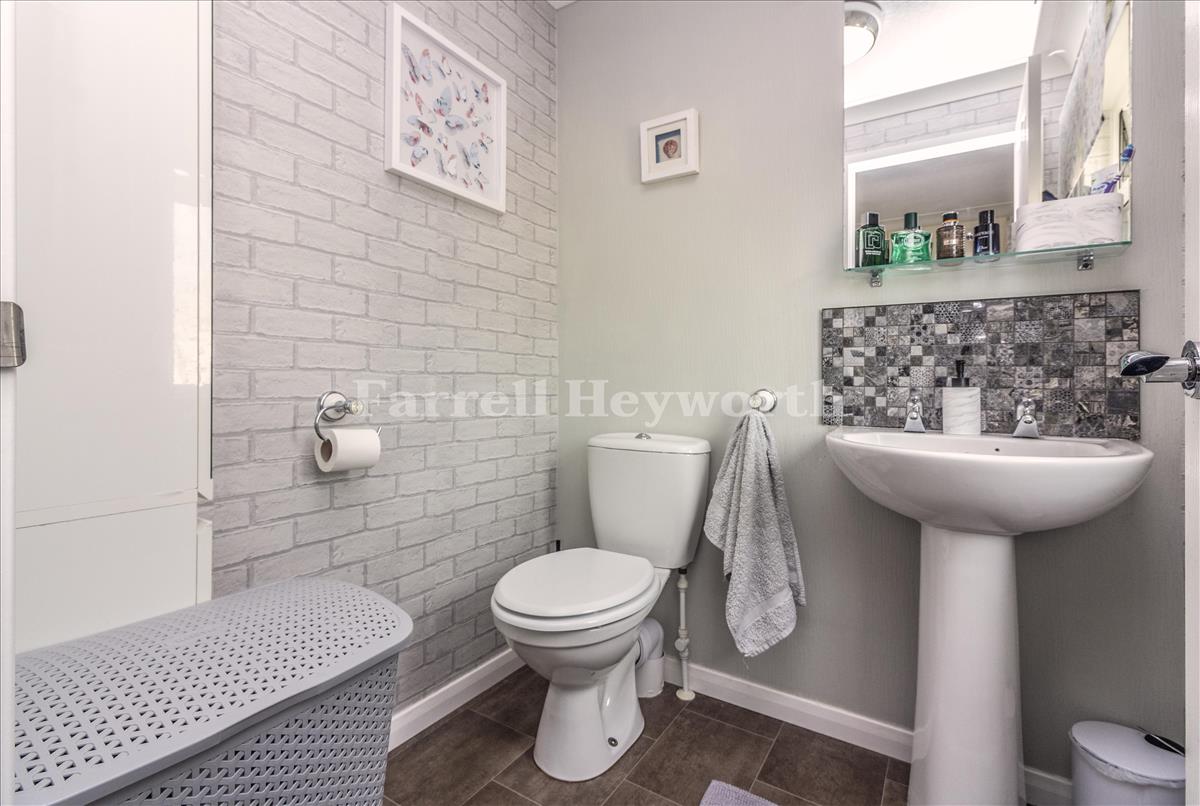 En-Suite WC 