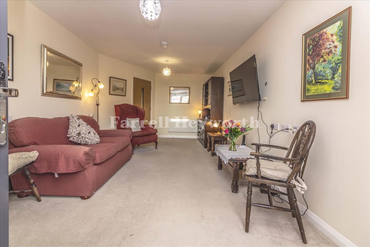 Lounge b