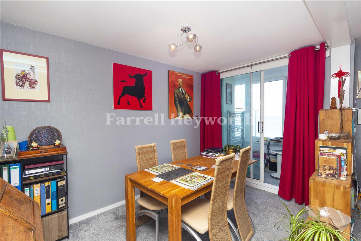 Open Plan Living 2