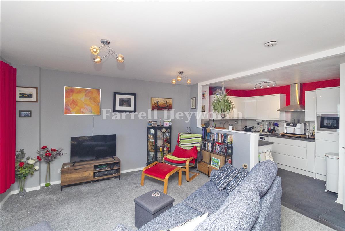 Open Plan Living 3