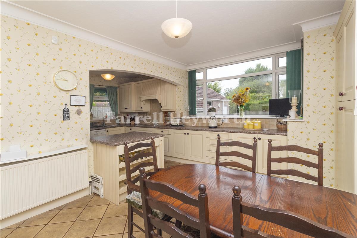Kitchen Dining 3