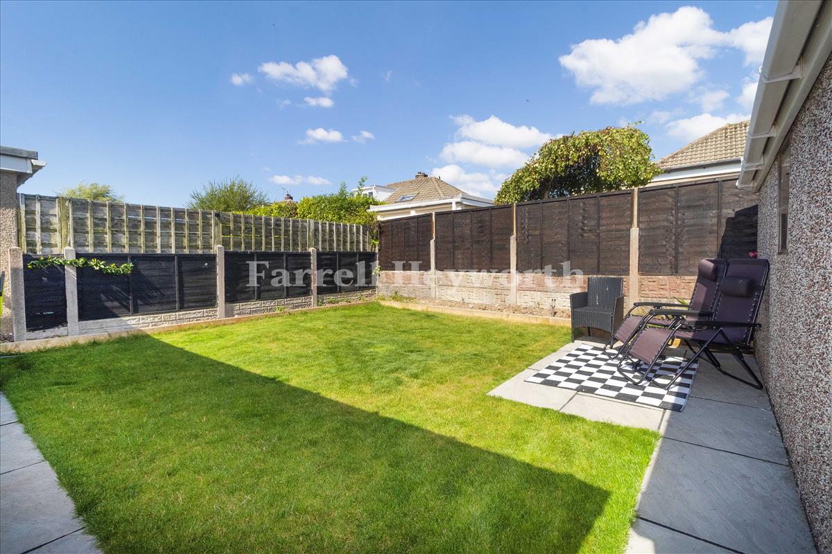 Rear garden view 2