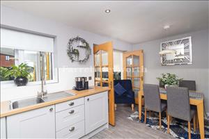 Kitchen Dining 2