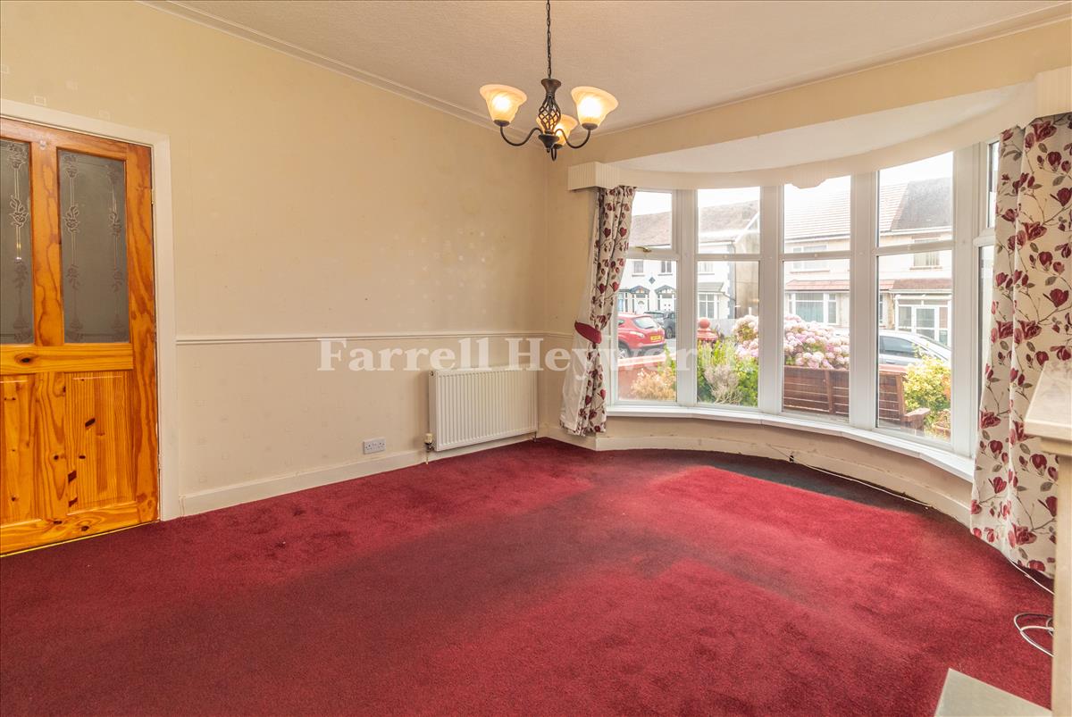 Lounge image 2