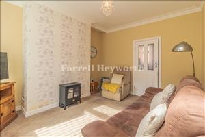 Lounge image 2