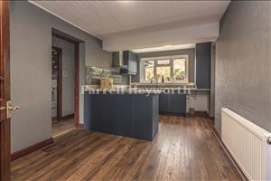 Kitchen c