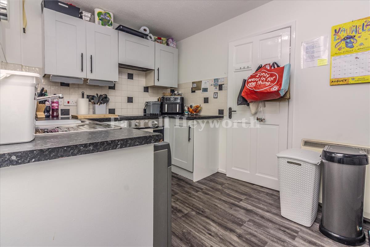 Kitchen c