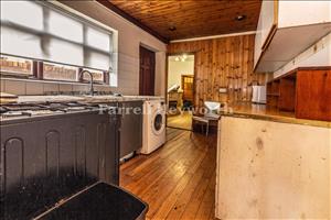 Kitchen b