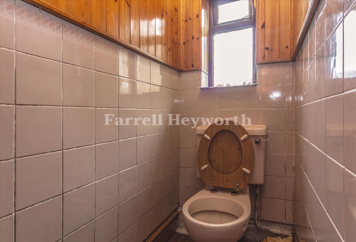 WC GF