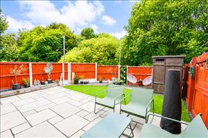 REAR GARDEN 1