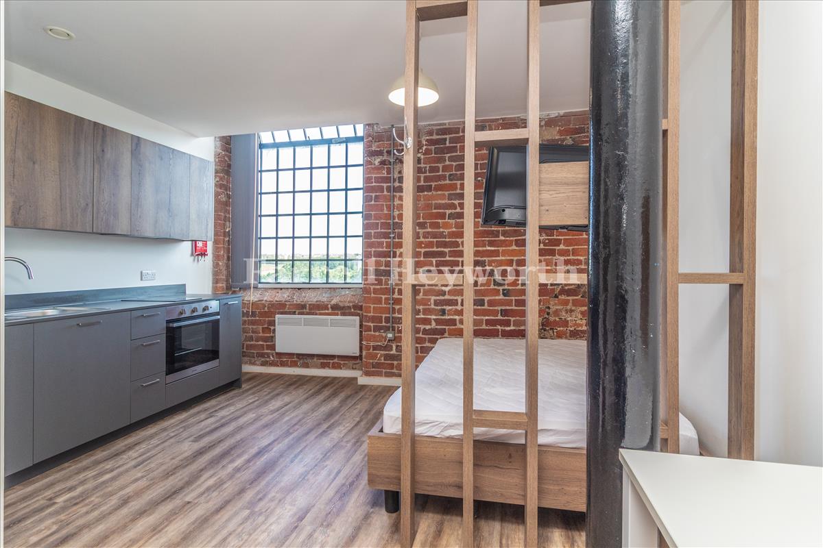 Open Plan Area image 4
