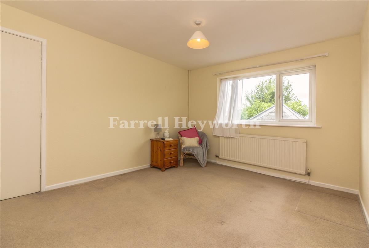 Bedroom One z