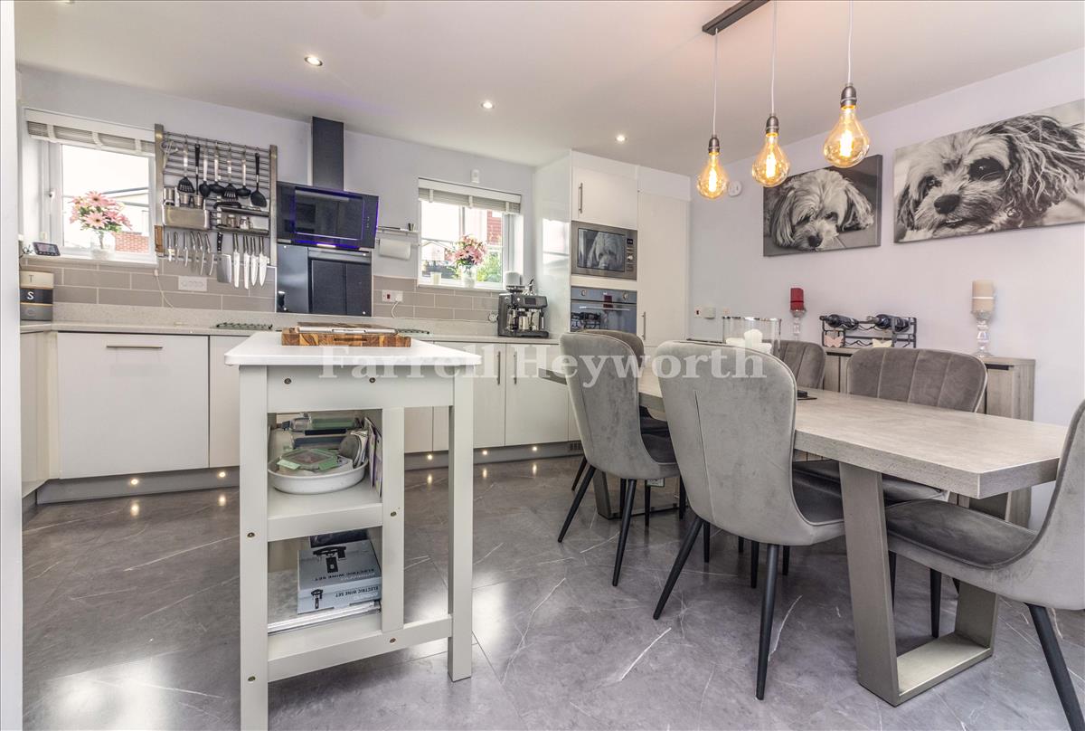 Kitchen b