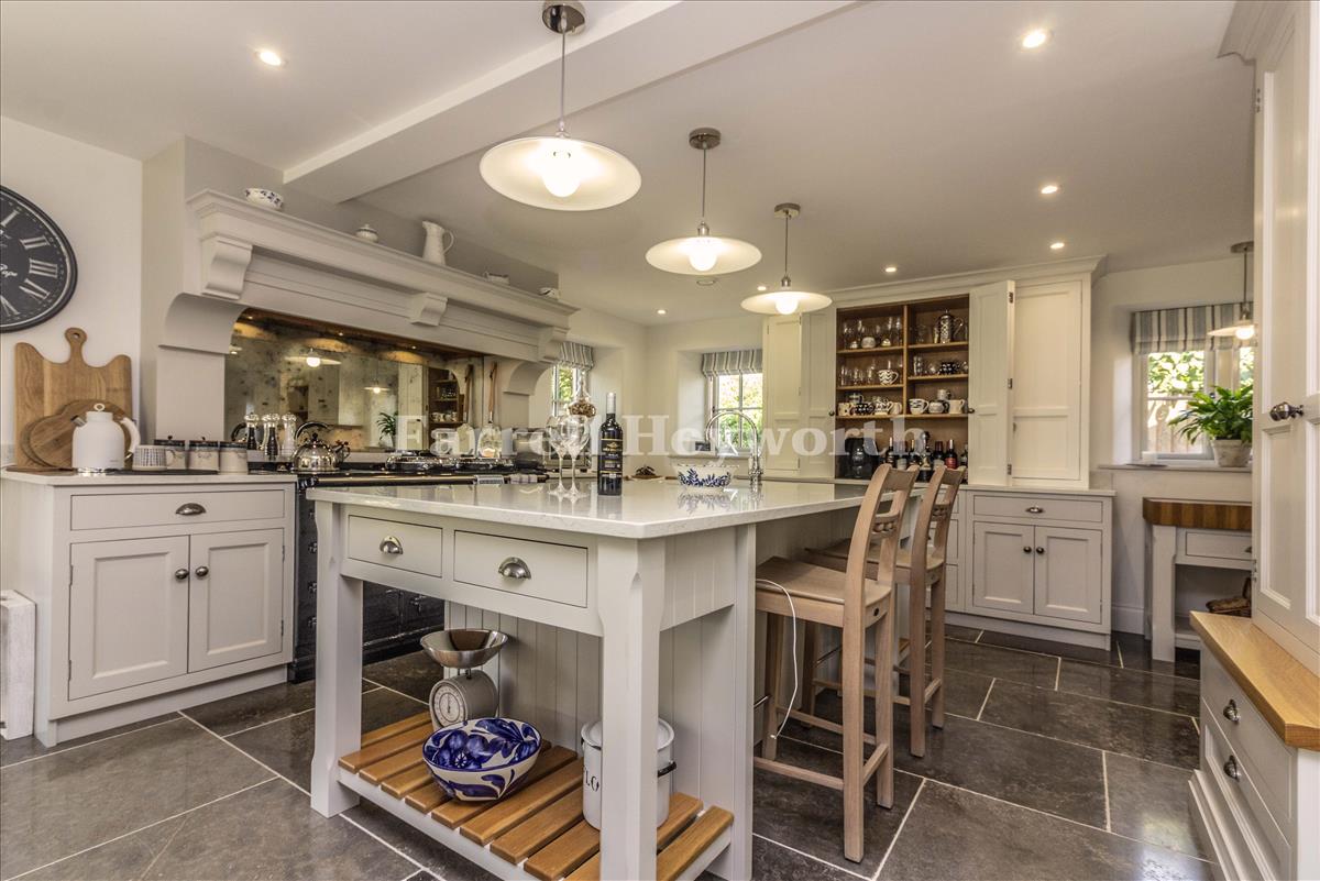 Kitchen b