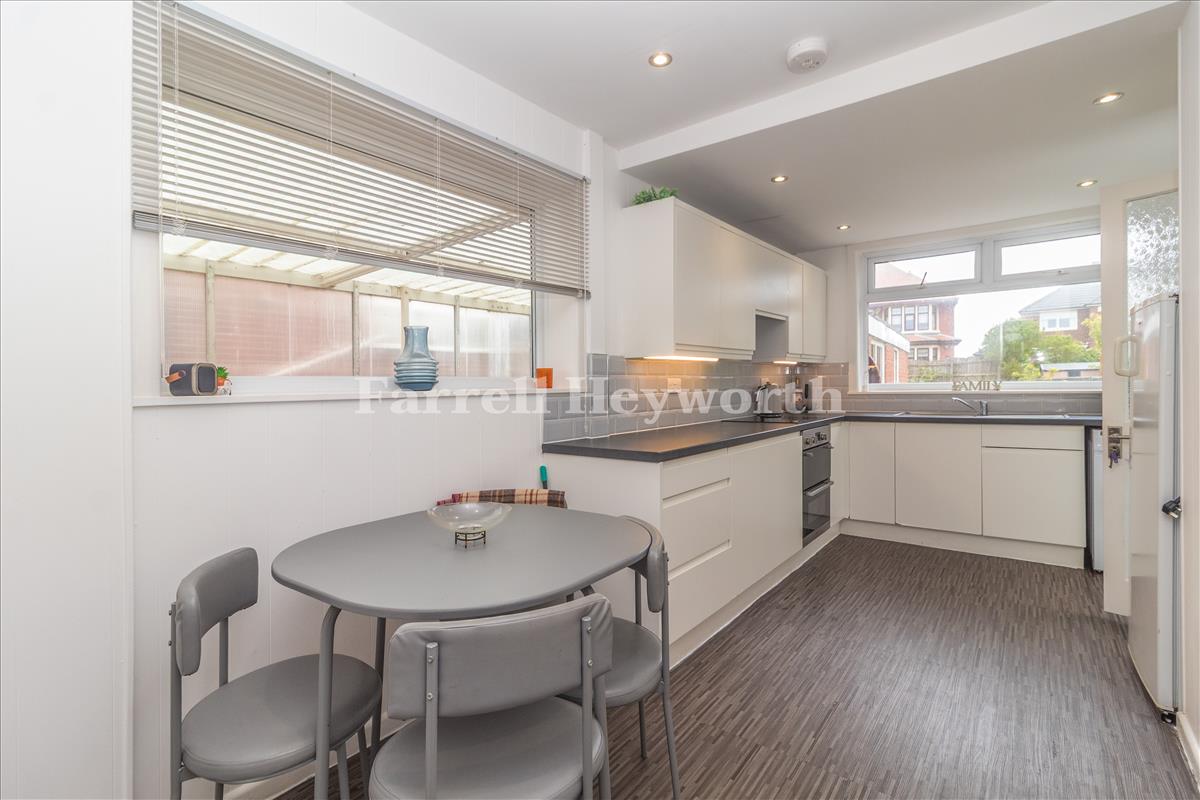 Kitchen image 2