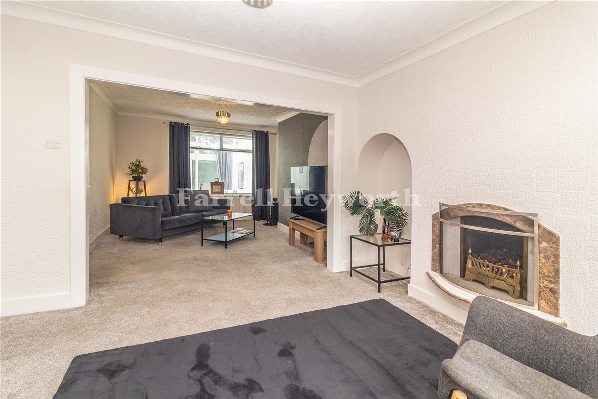 Open Plan Area image 3