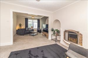 Open Plan Area image 3