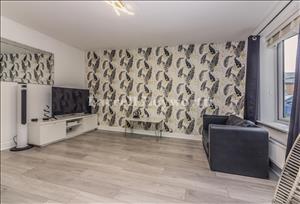 Lounge b