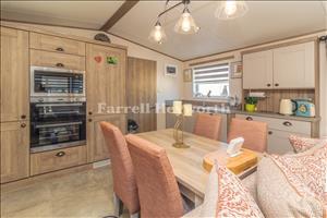 Kitchen Diner Area