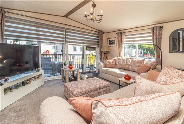 Open Plan Living Area image 2